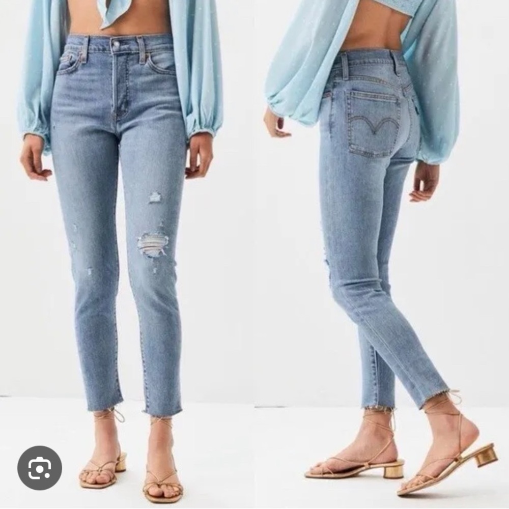 Levi’s Wedgie Skinny